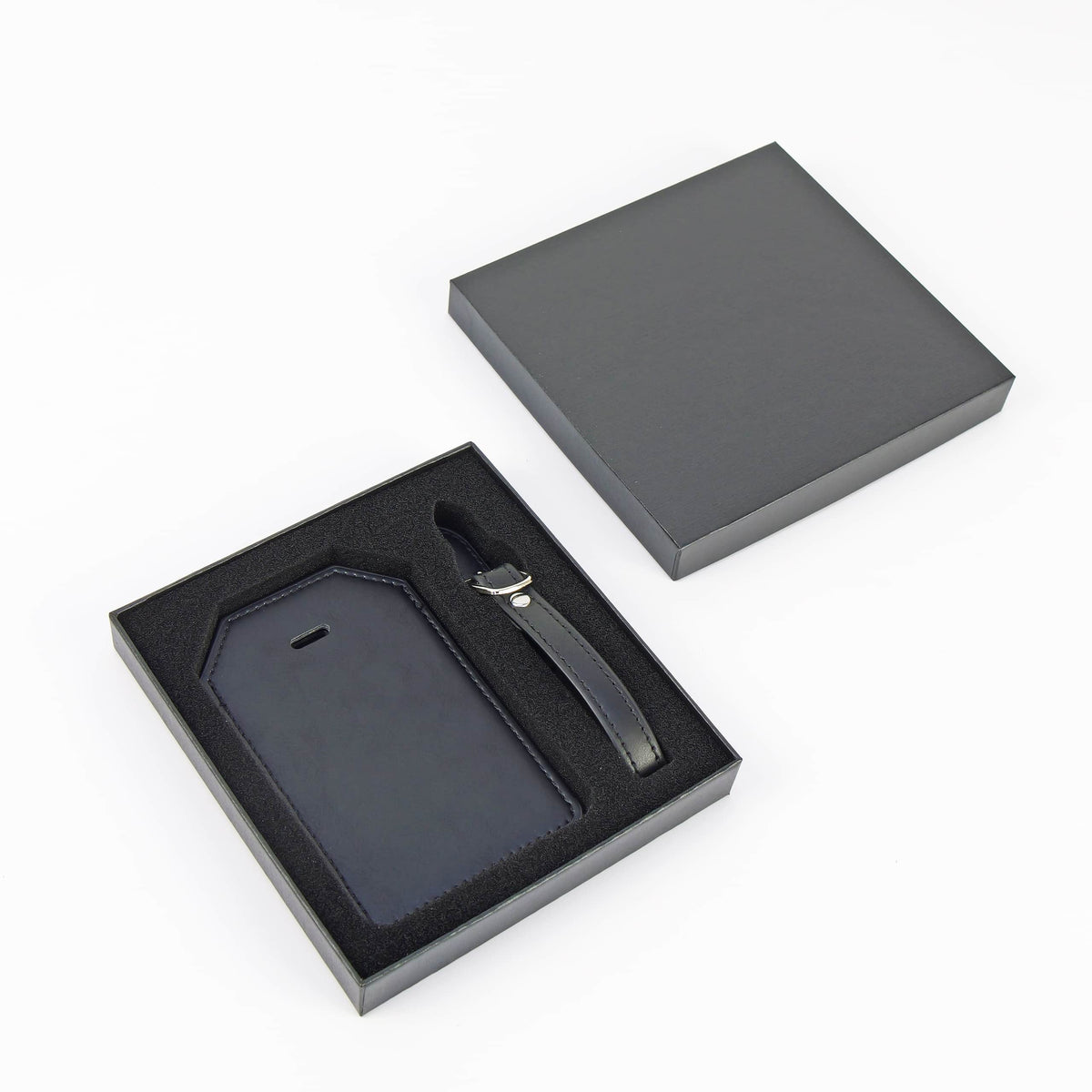 Engraved Leatherette Luggage Tag, blank before personalization